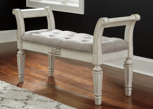 Realyn Accent Bench - Discount Furniture Connection