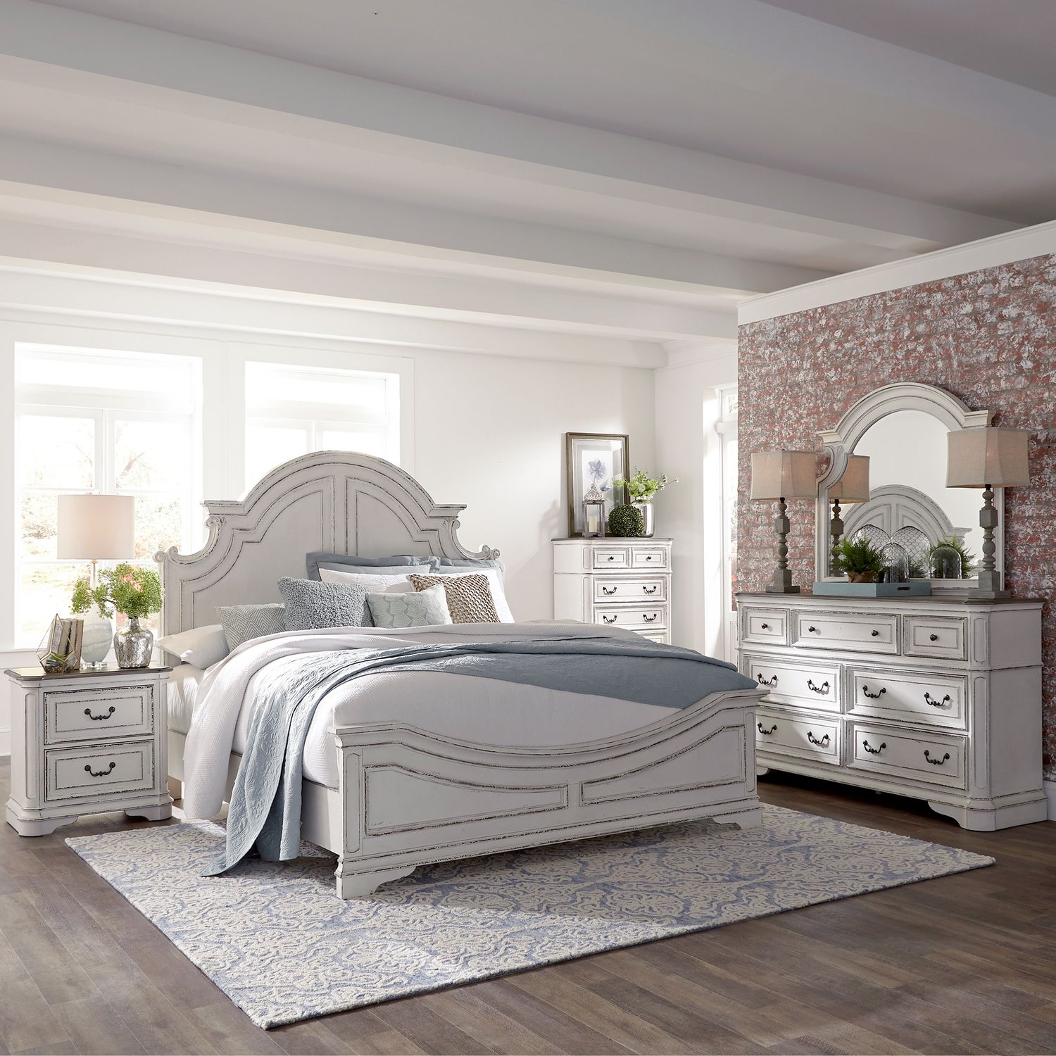 Bedroom > Beds