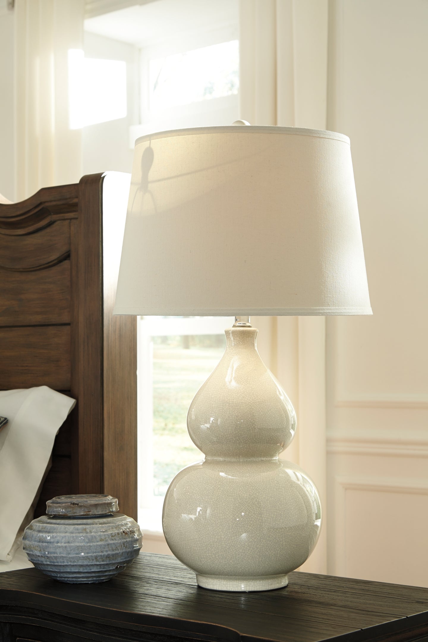 Saffi Ceramic Table Lamp (1/CN) - Discount Furniture Connection