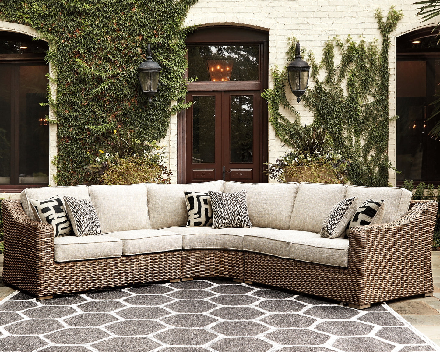 Beachcroft 3-Piece Outdoor Seating Set - Discount Furniture Connection