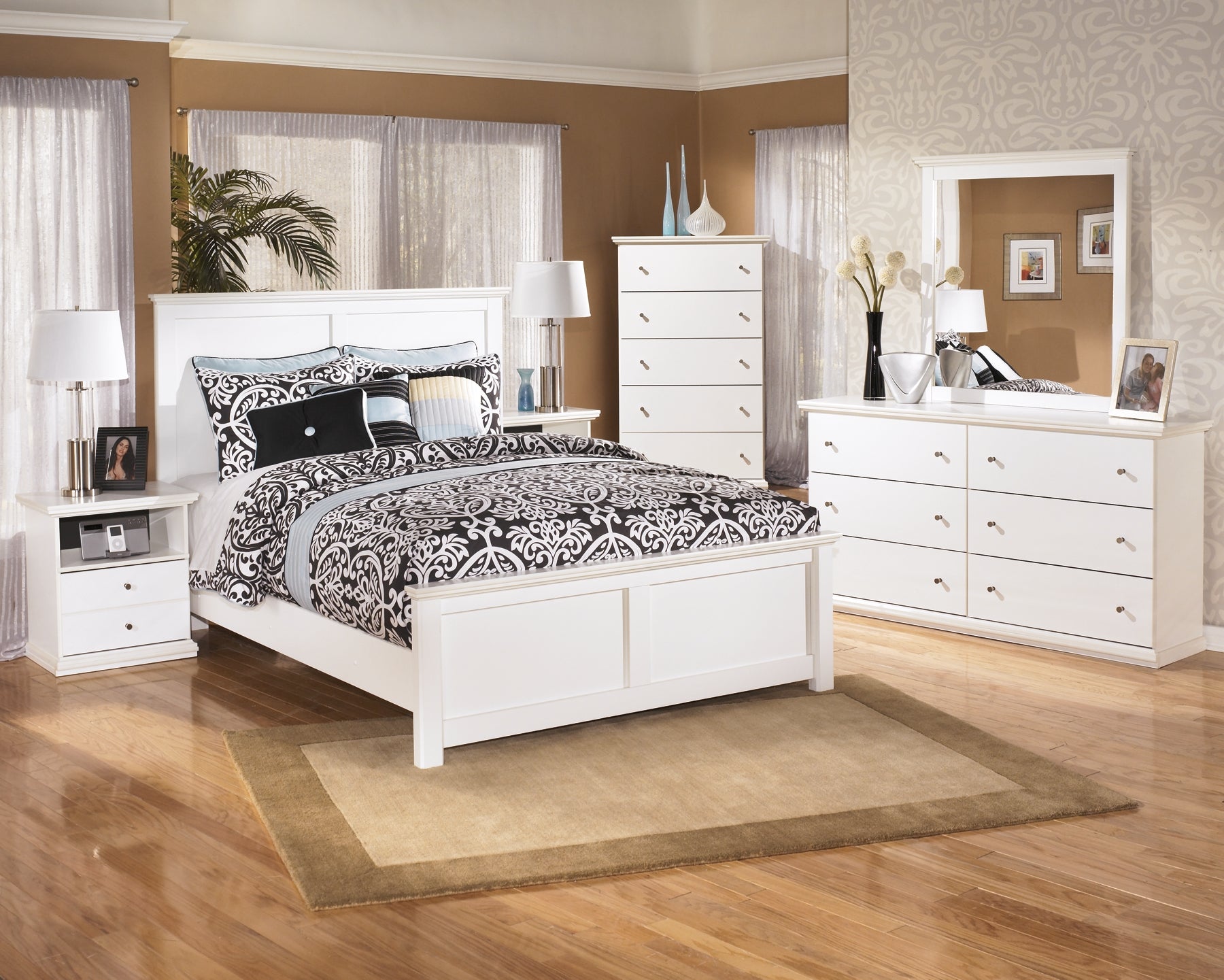 Bostwick Shoals Five Drawer Chest - Discount Furniture Connection