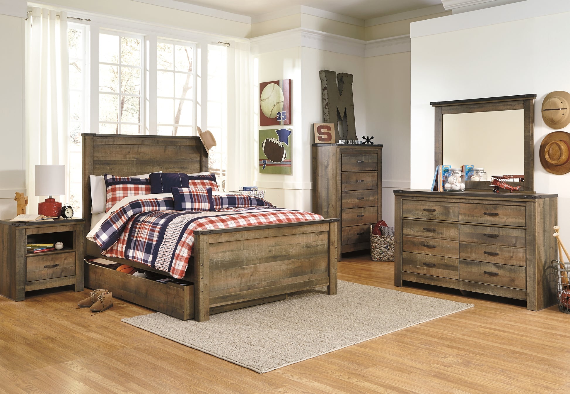 Trinell Five Drawer Chest - Discount Furniture Connection