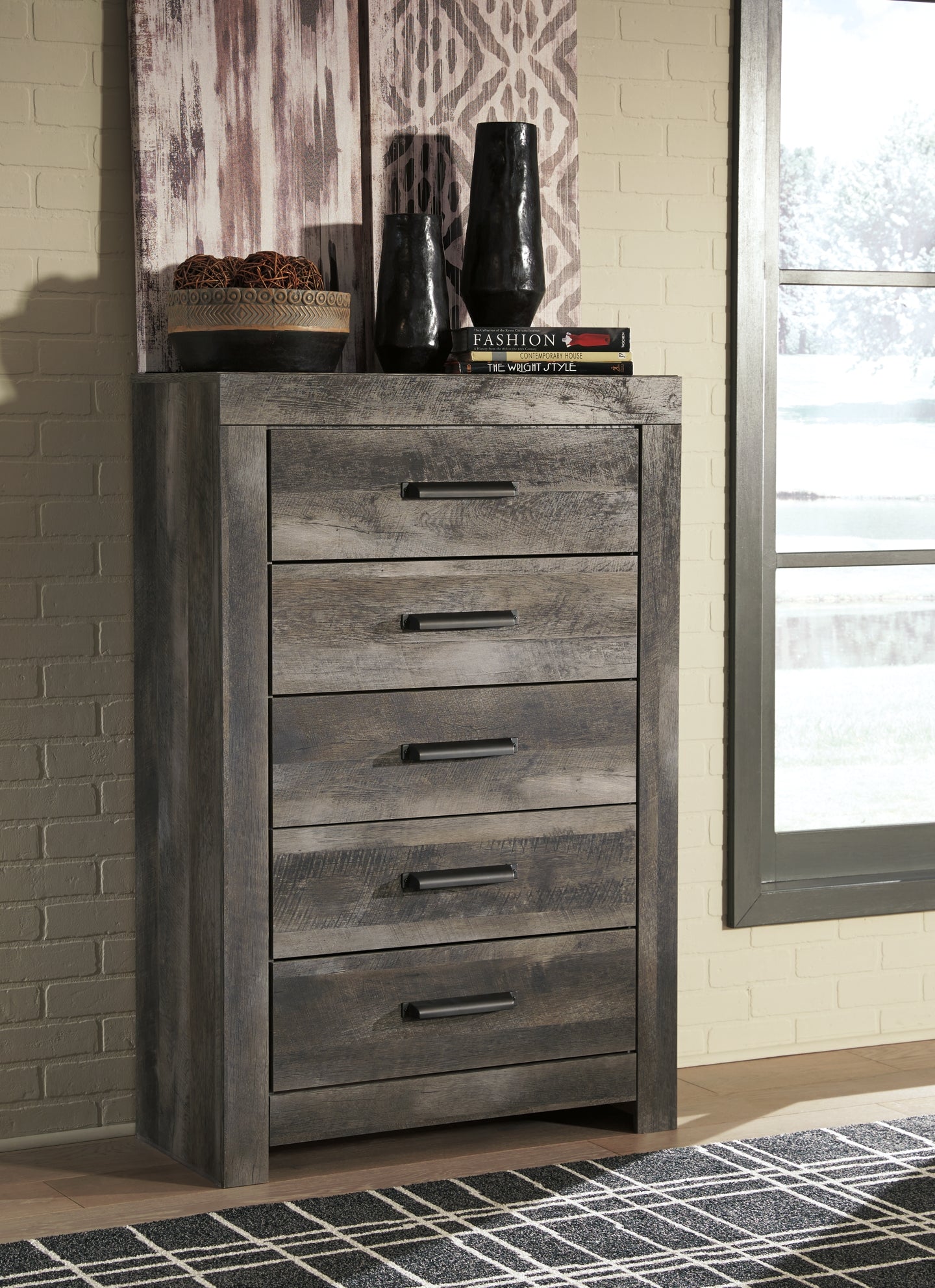 Wynnlow Five Drawer Chest - Discount Furniture Connection
