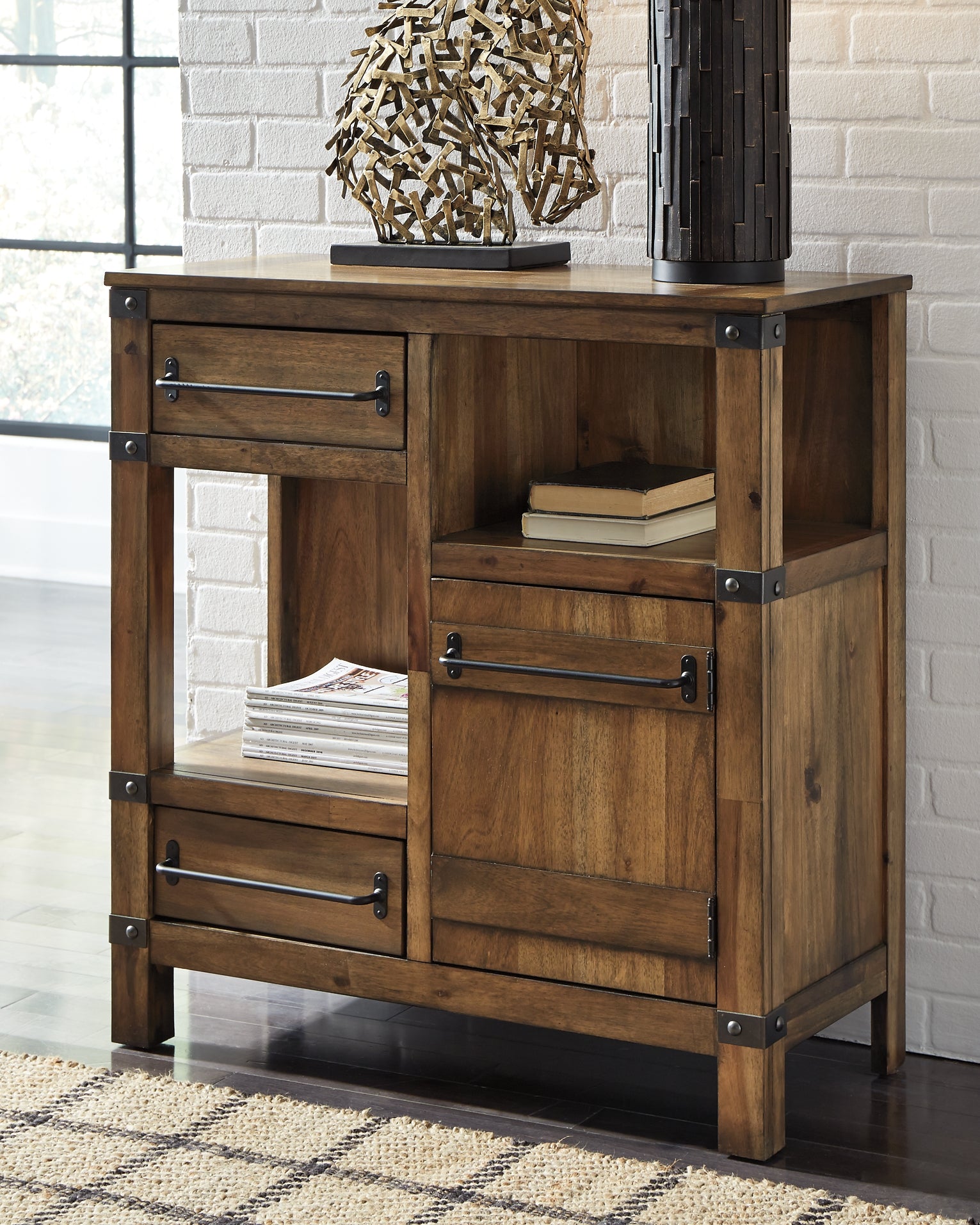 Roybeck Accent Cabinet - Discount Furniture Connection