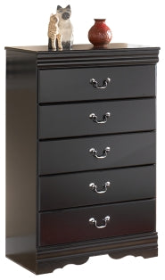 Huey Vineyard Five Drawer Chest - Discount Furniture Connection