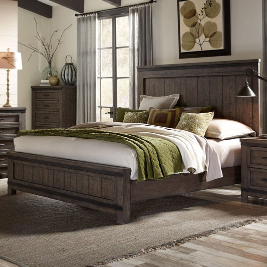 Thornwood Hills - Queen Panel Bed