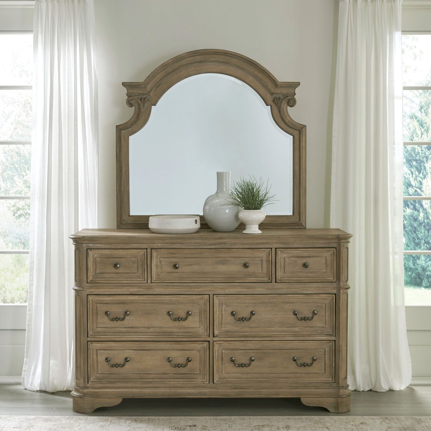 Dresser & Mirror