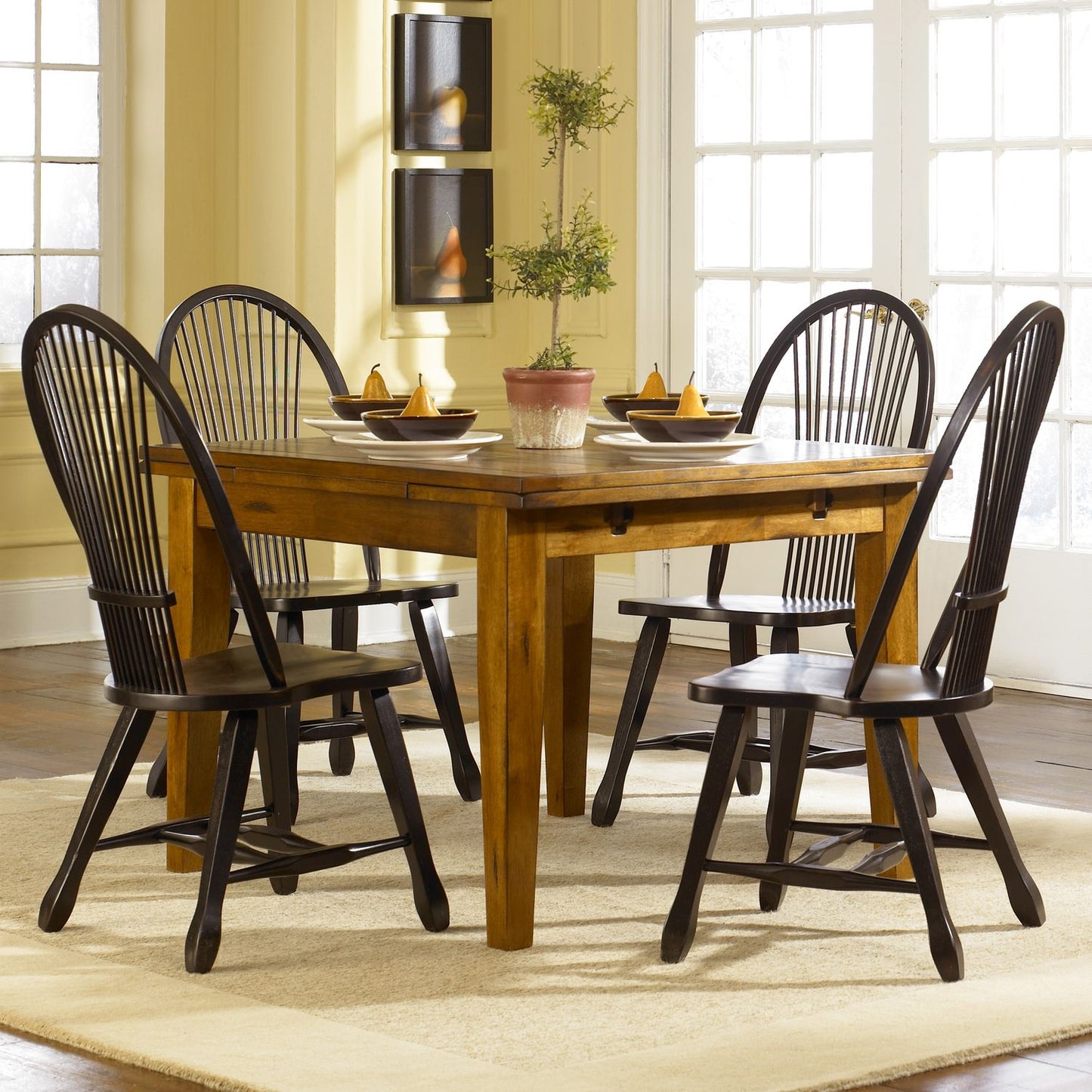 Optional 5 Piece Retractable Table Set