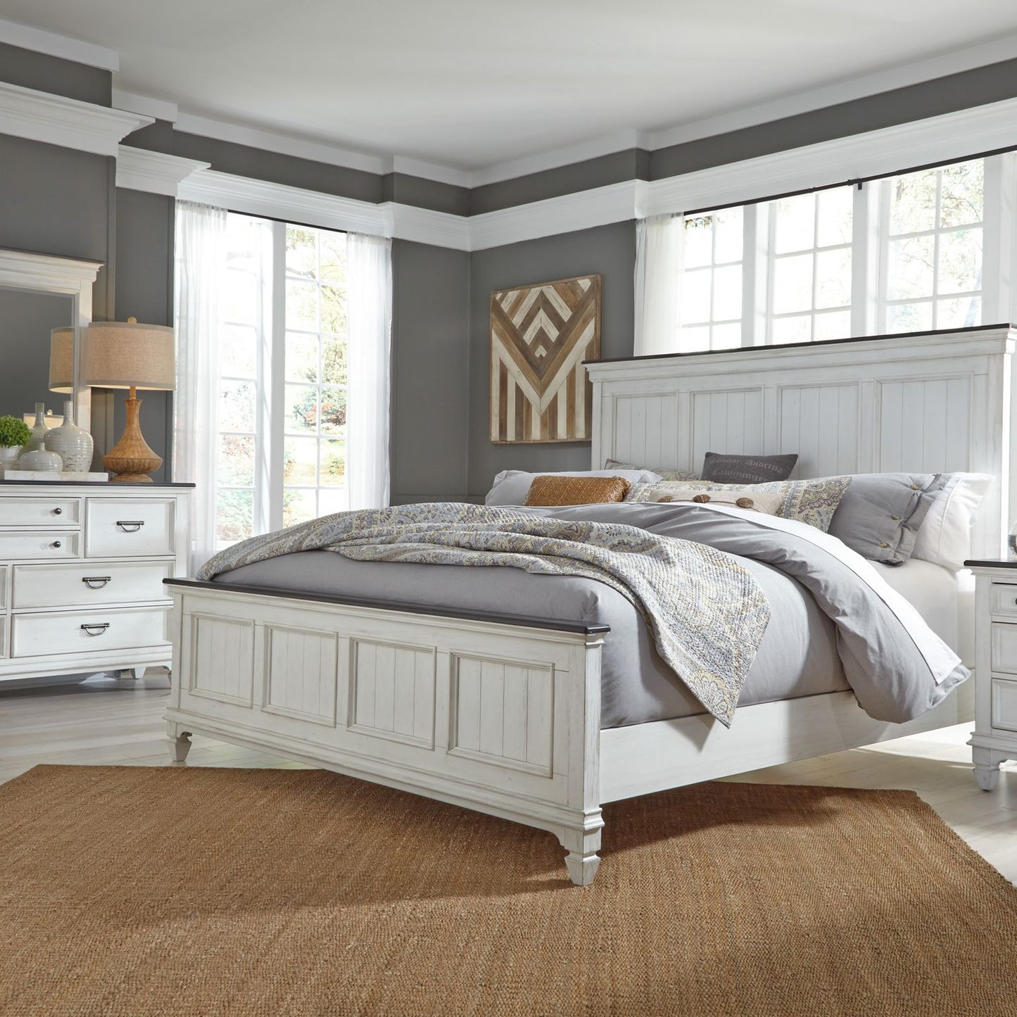 Queen Panel Bed, Dresser & Mirror