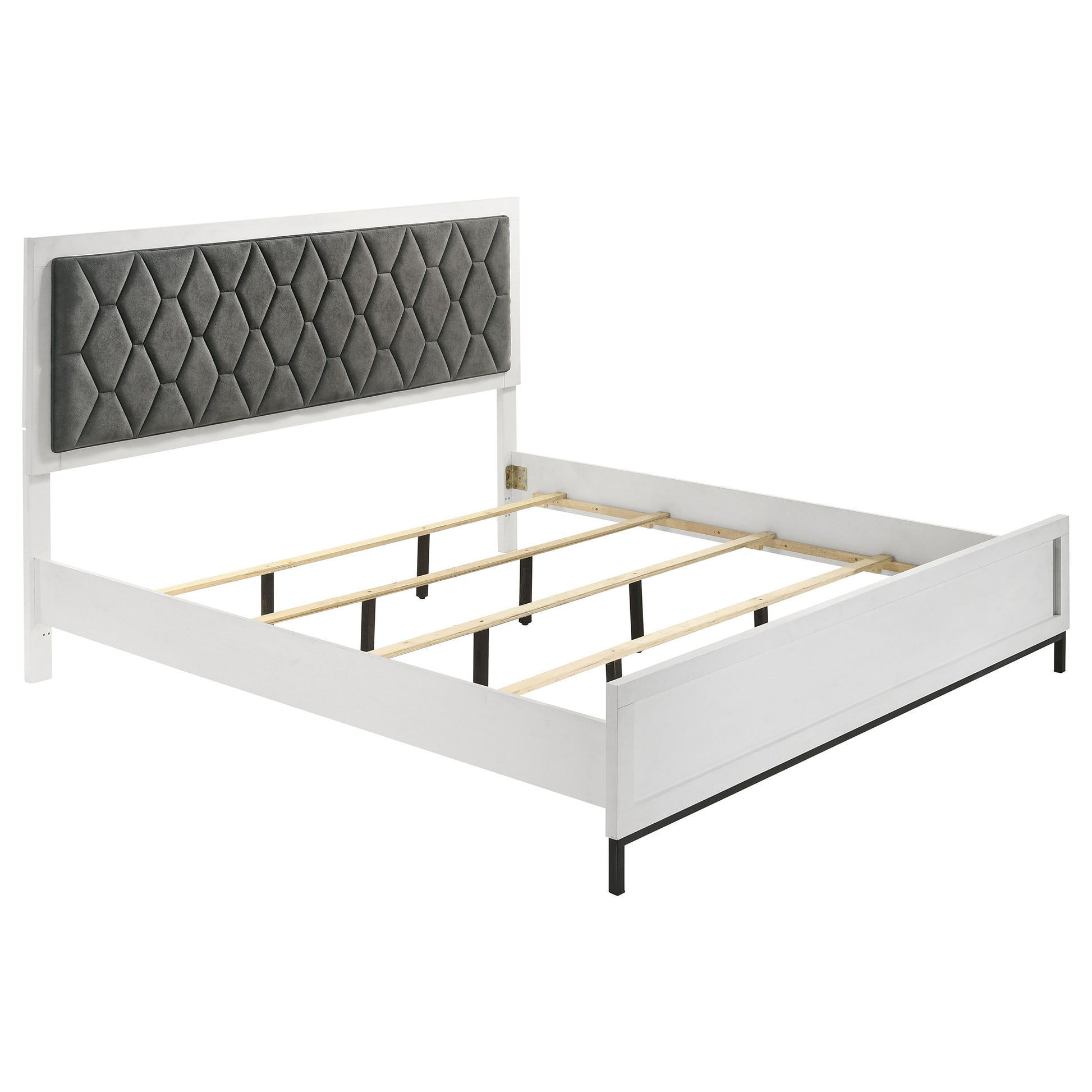 Sonora 4-piece California King Bedroom Set White - Discount Furniture Connection