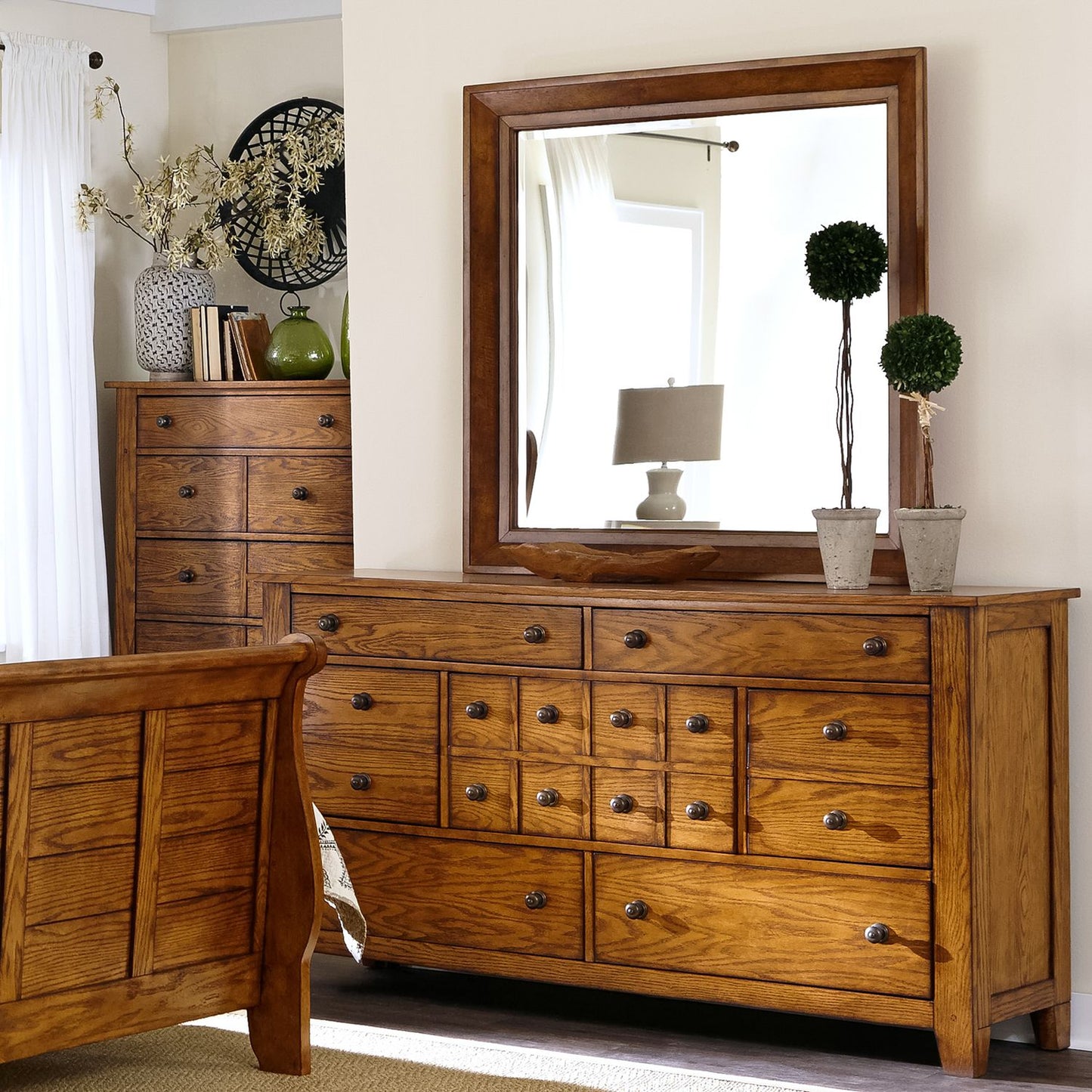 King Sleigh Bed, Dresser & Mirror