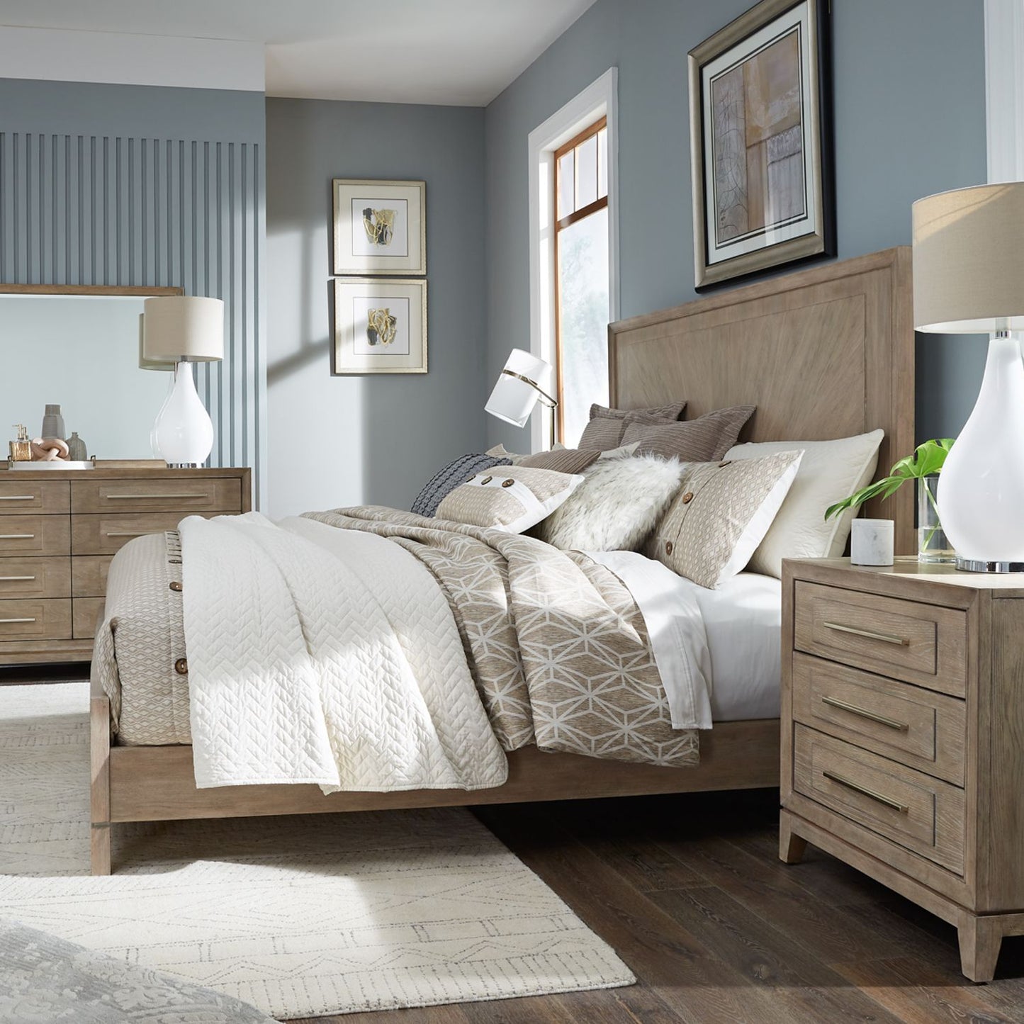 King Panel Bed, Dresser & Mirror, Night Stand