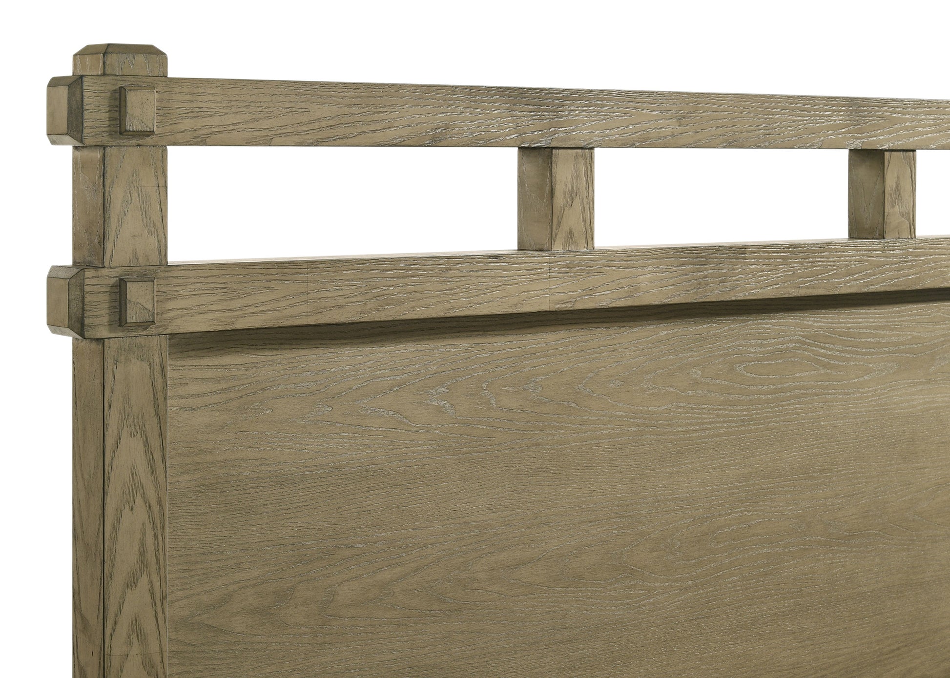 Hazlewood 5-piece Queen Bedroom Set Vineyard Oak - Discount Furniture Connection