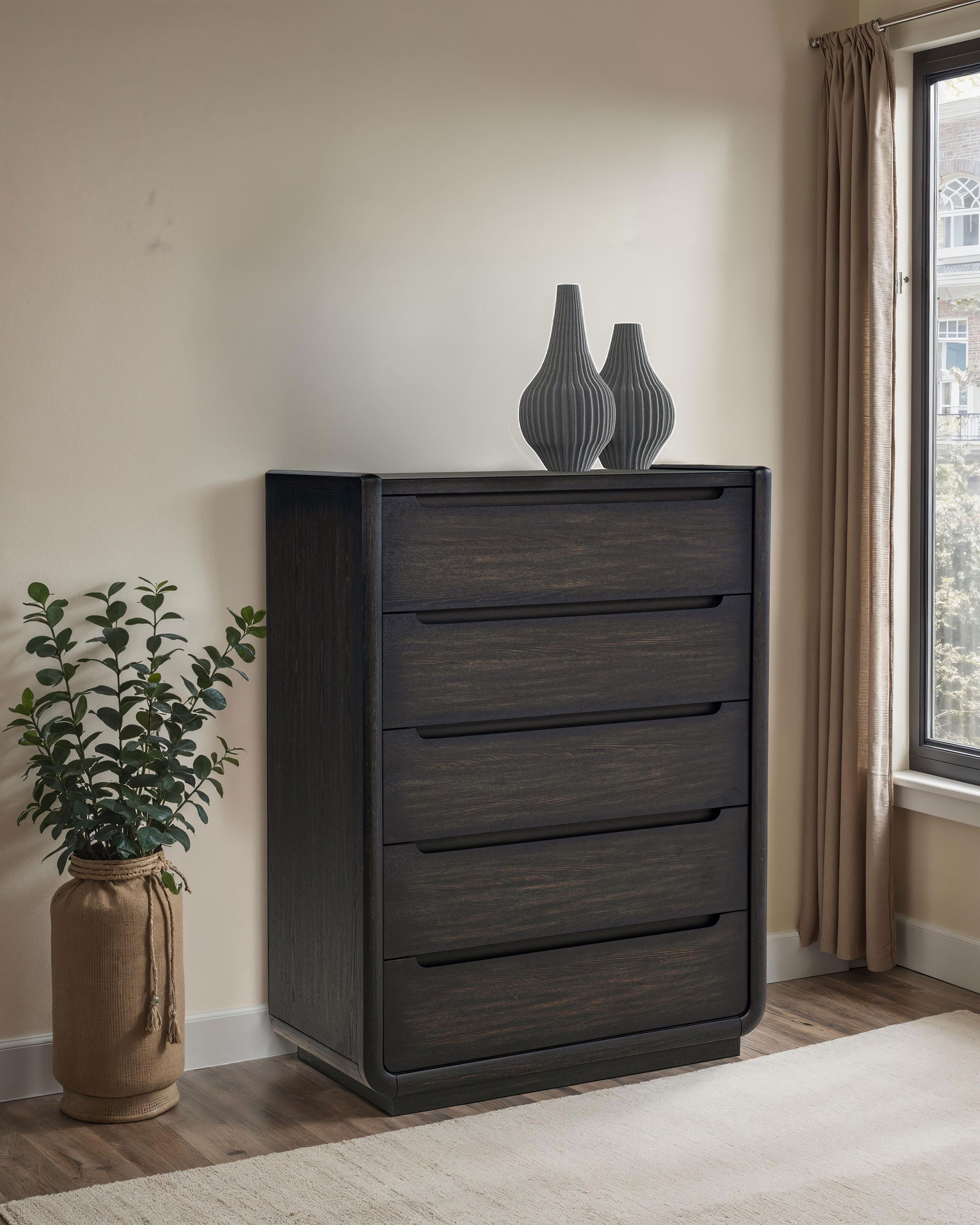 Leandro 5-drawer Bedroom Chest of Drawers Burnished Black - Discount Furniture Connection