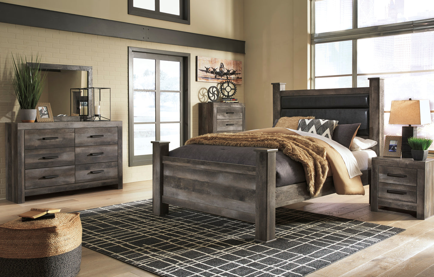 Wynnlow Queen Upholstered Poster Bed, Dresser and Mirror - Discount Furniture Connection
