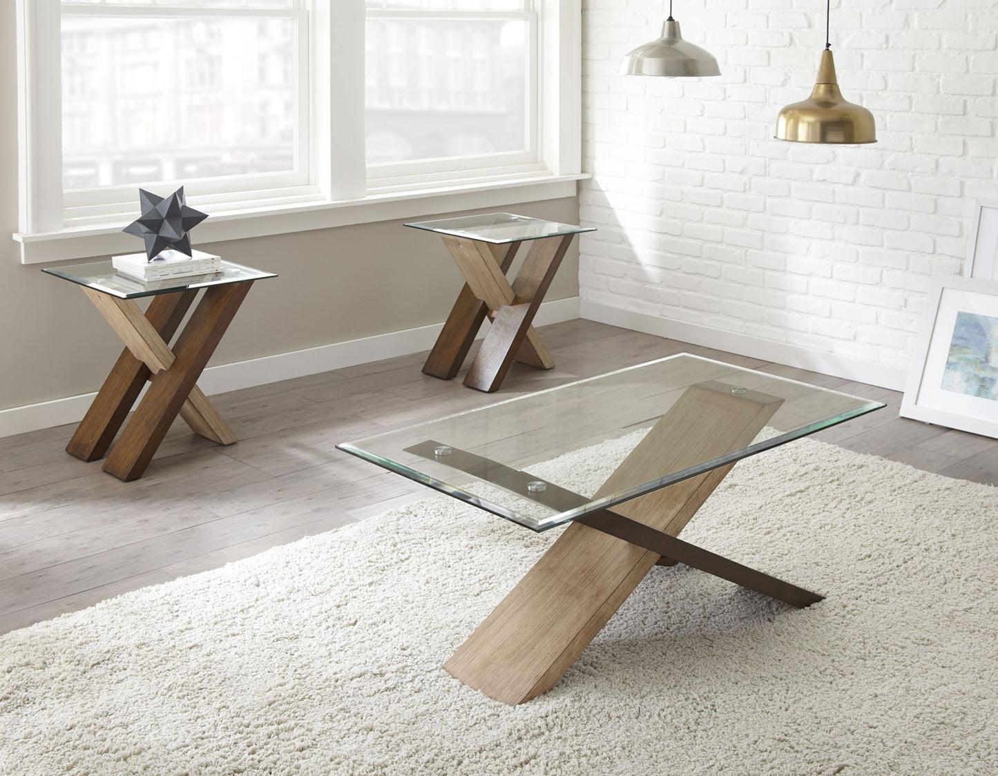 Tasha

Cocktail Table
End Table