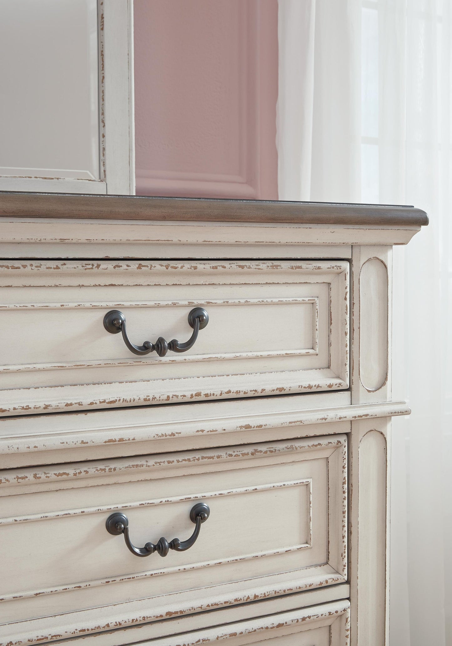 Realyn Dresser and Mirror - Discount Furniture Connection