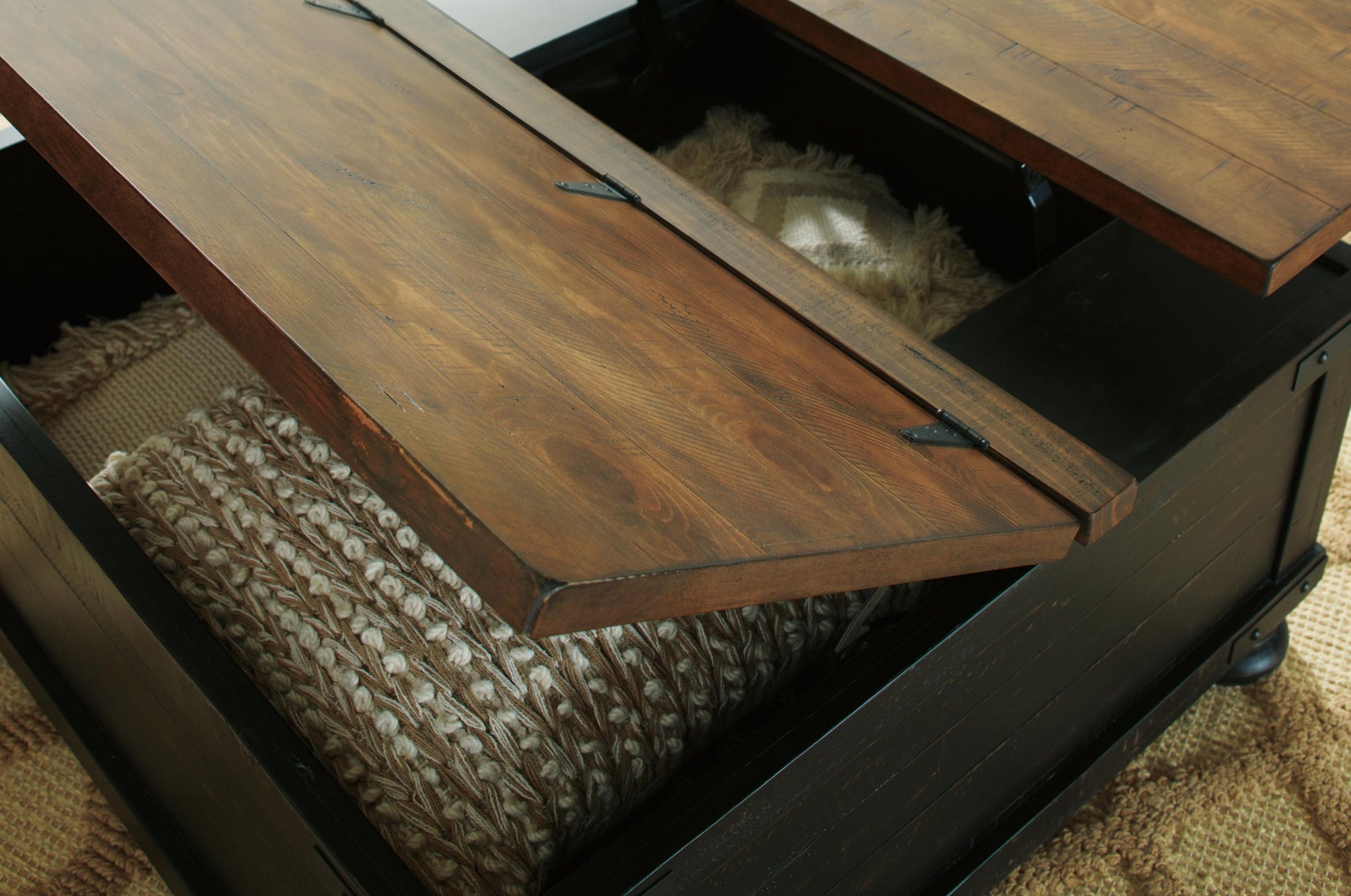 Valebeck Lift Top Cocktail Table - Discount Furniture Connection