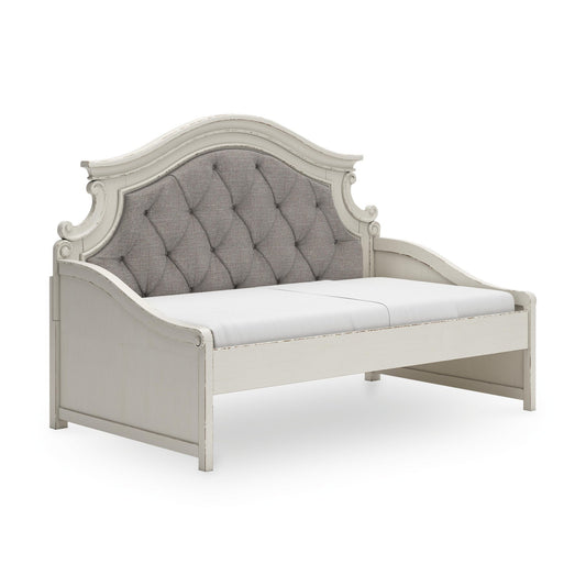 Realyn Twin Day Bed - Discount Furniture Connection