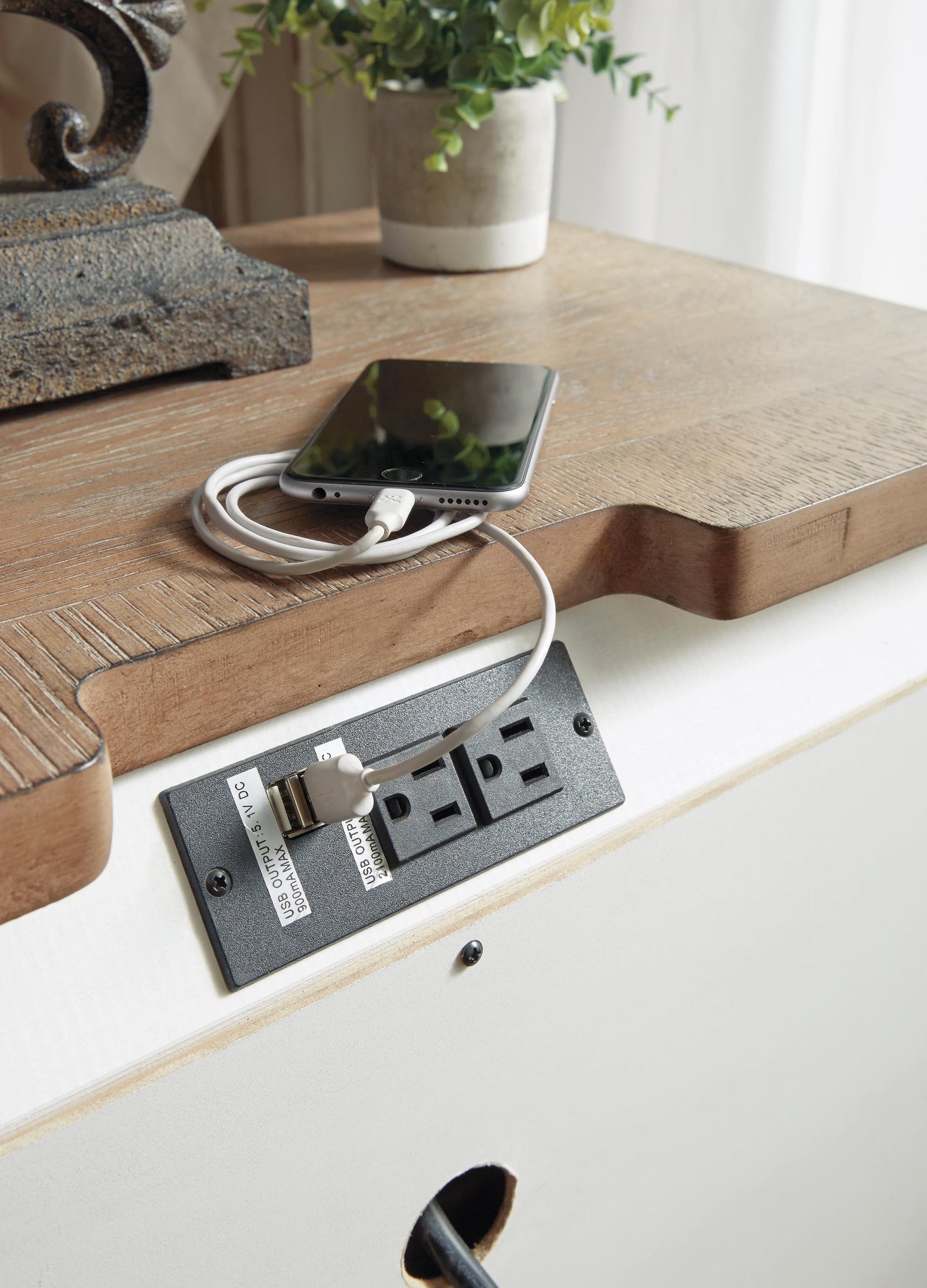 Realyn Three Drawer Night Stand - Discount Furniture Connection