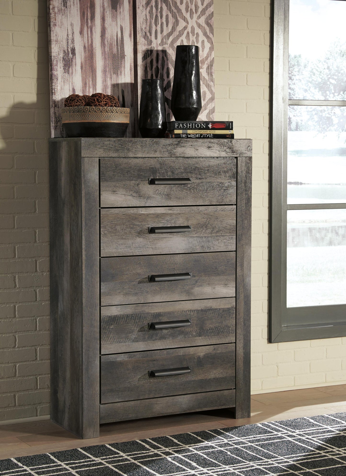 Wynnlow Five Drawer Chest - Discount Furniture Connection