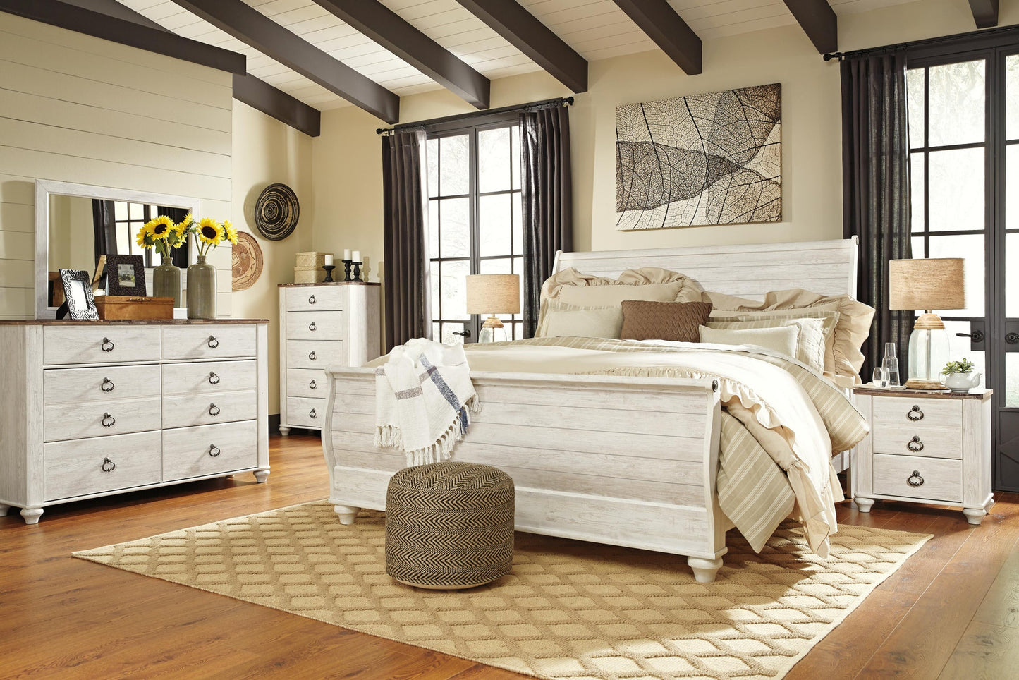 Willowton Five Drawer Chest - Discount Furniture Connection