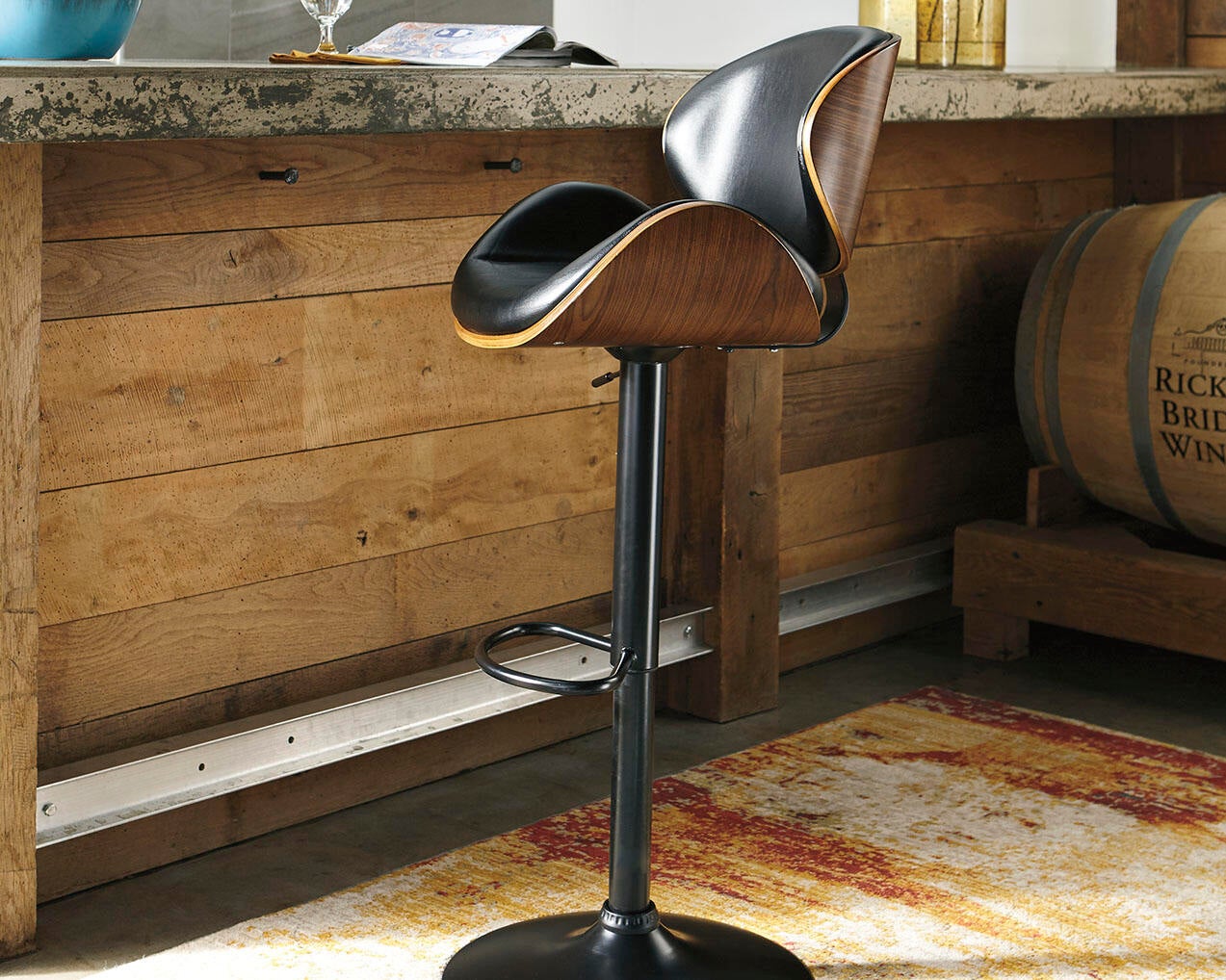 Bellatier Tall UPH Swivel Barstool(1/CN) - Discount Furniture Connection
