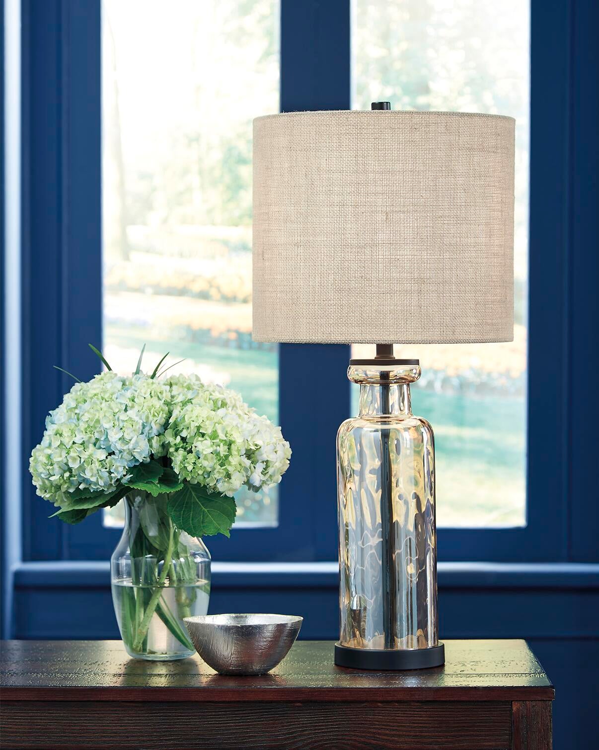 Laurentia Glass Table Lamp (1/CN) - Discount Furniture Connection