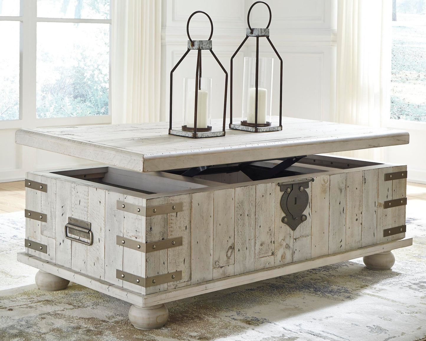 Carynhurst Lift Top Cocktail Table - Discount Furniture Connection