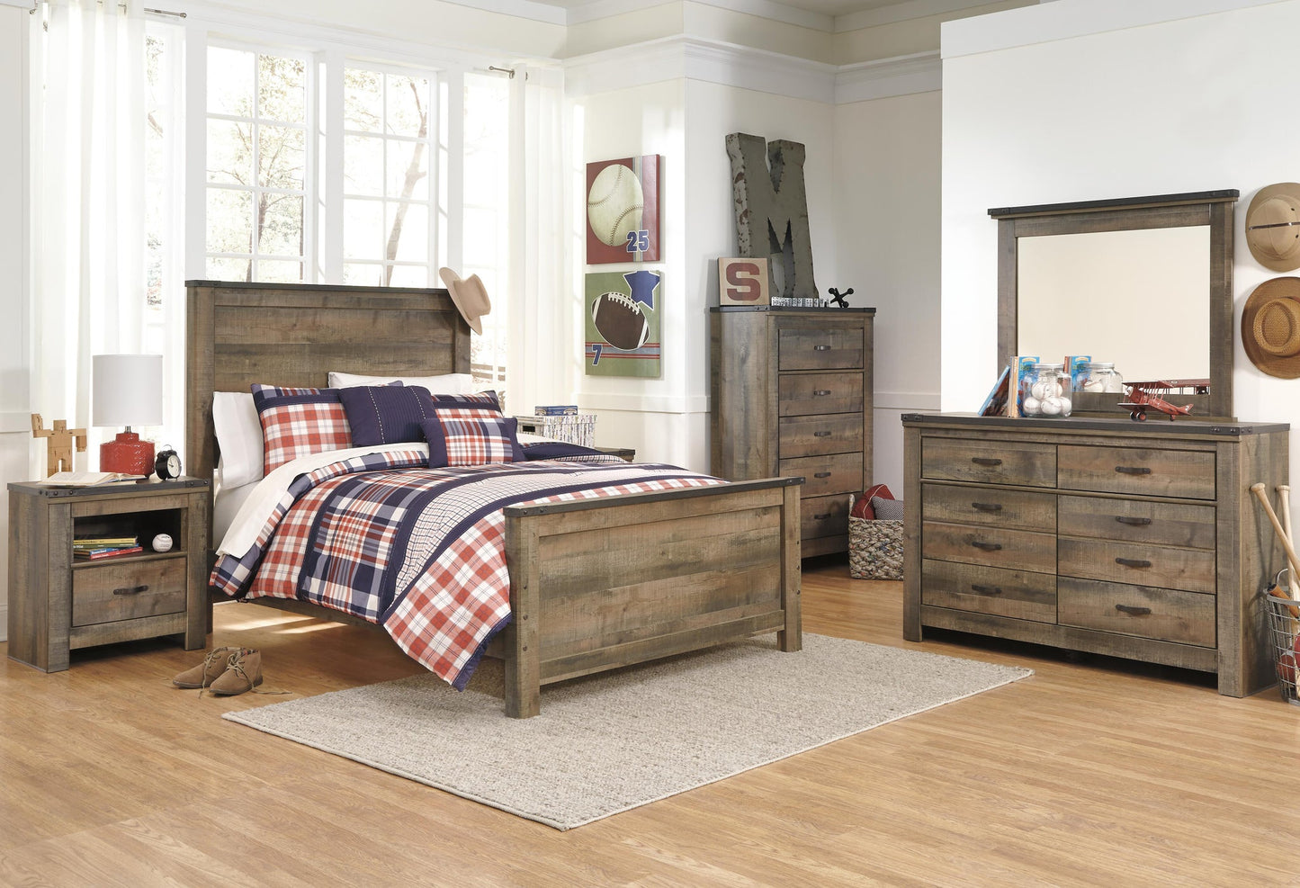 Trinell Five Drawer Chest - Discount Furniture Connection