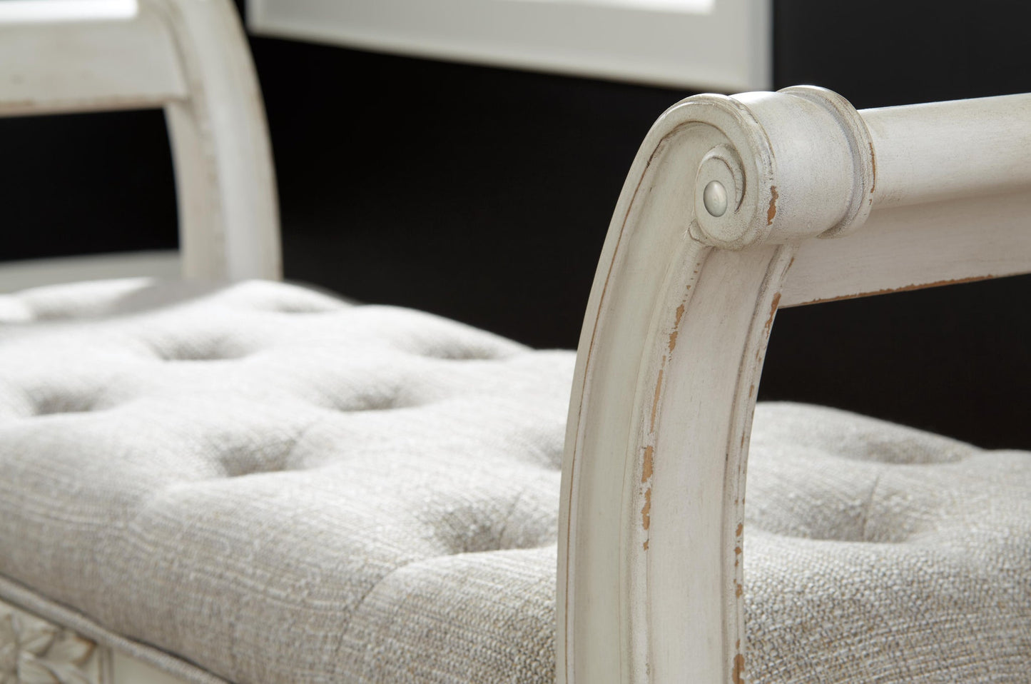 Realyn Accent Bench - Discount Furniture Connection