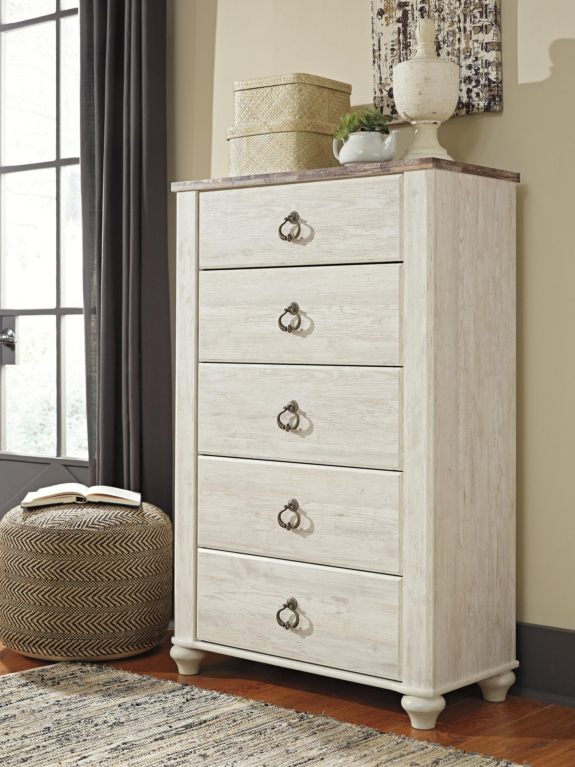 Willowton Five Drawer Chest - Discount Furniture Connection