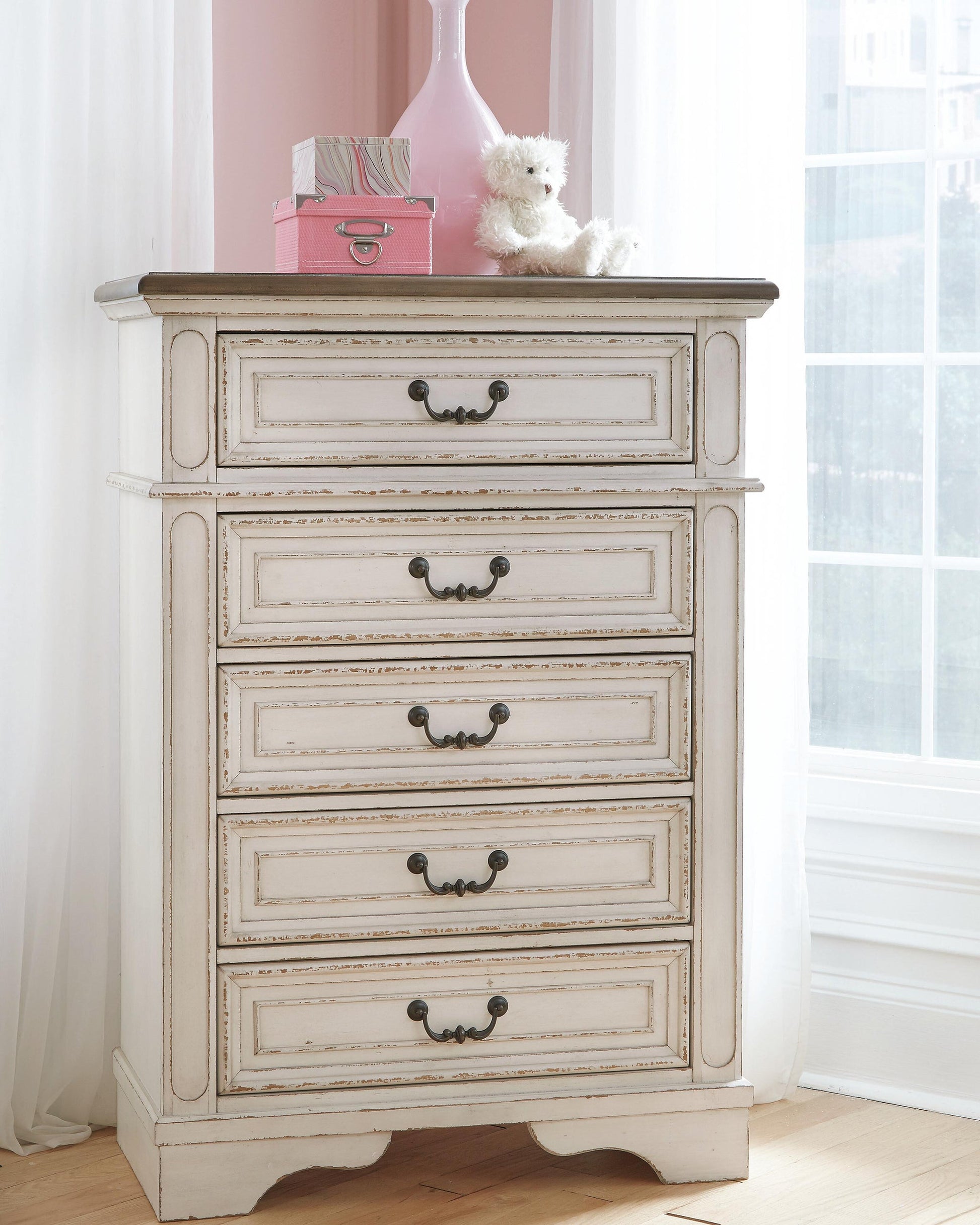 Realyn Chest - Discount Furniture Connection