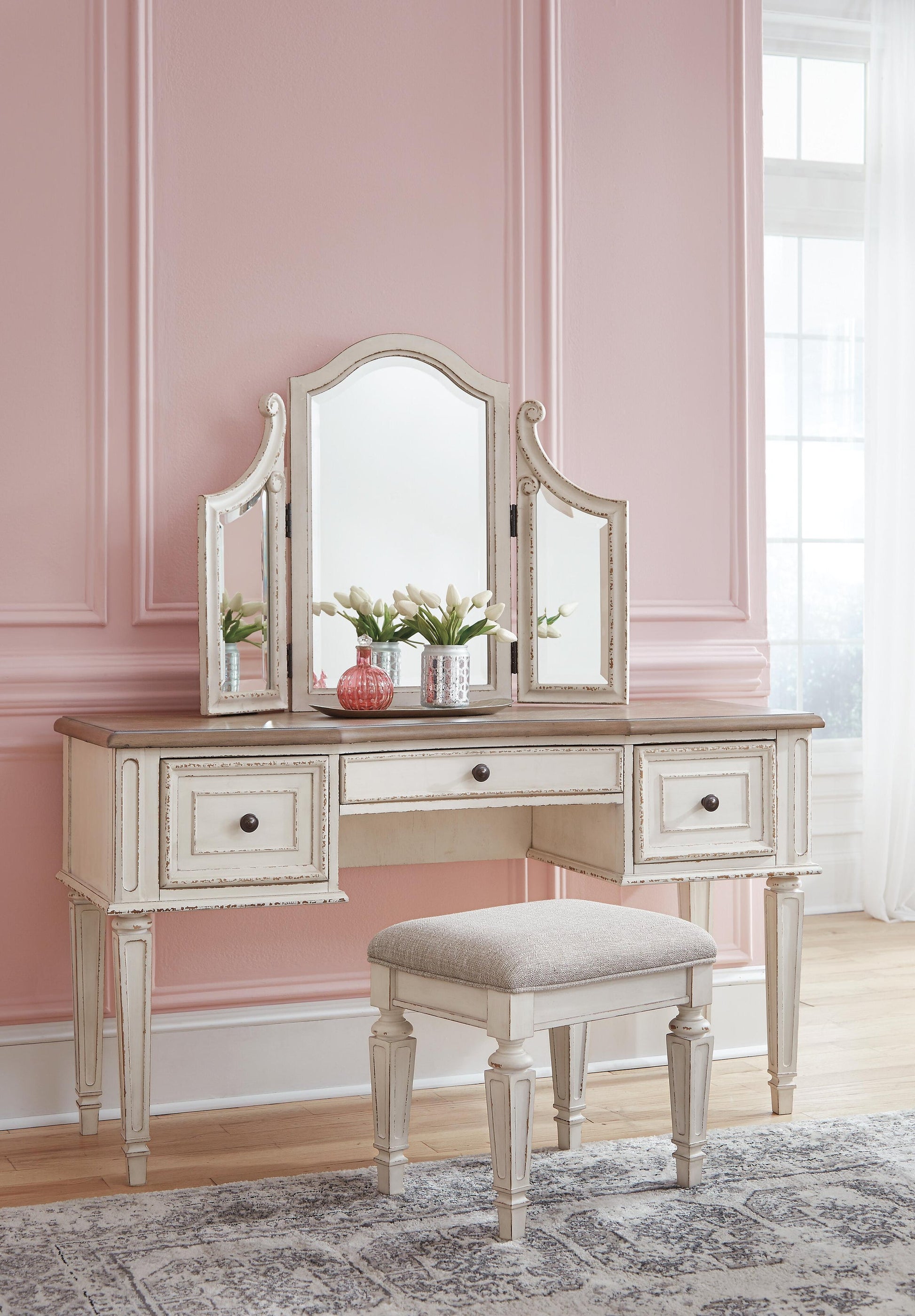 Realyn Vanity/Mirror/Stool (3/CN) - Discount Furniture Connection