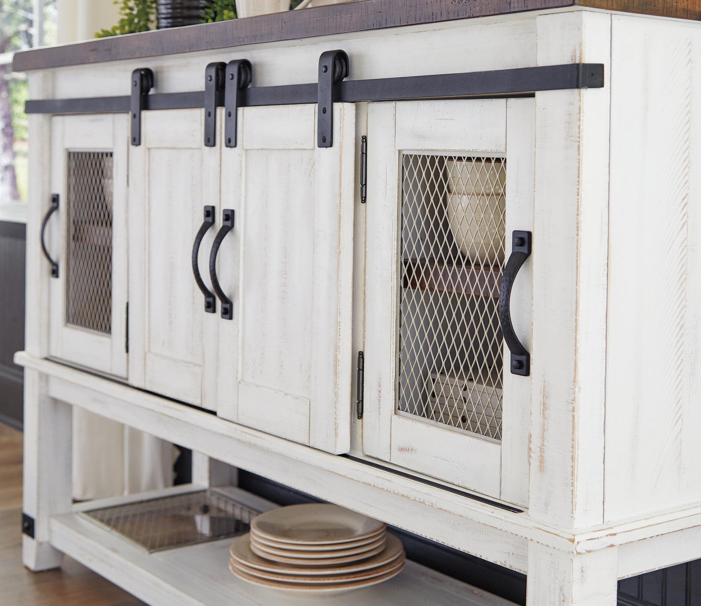 Valebeck Dining Room Server - Discount Furniture Connection