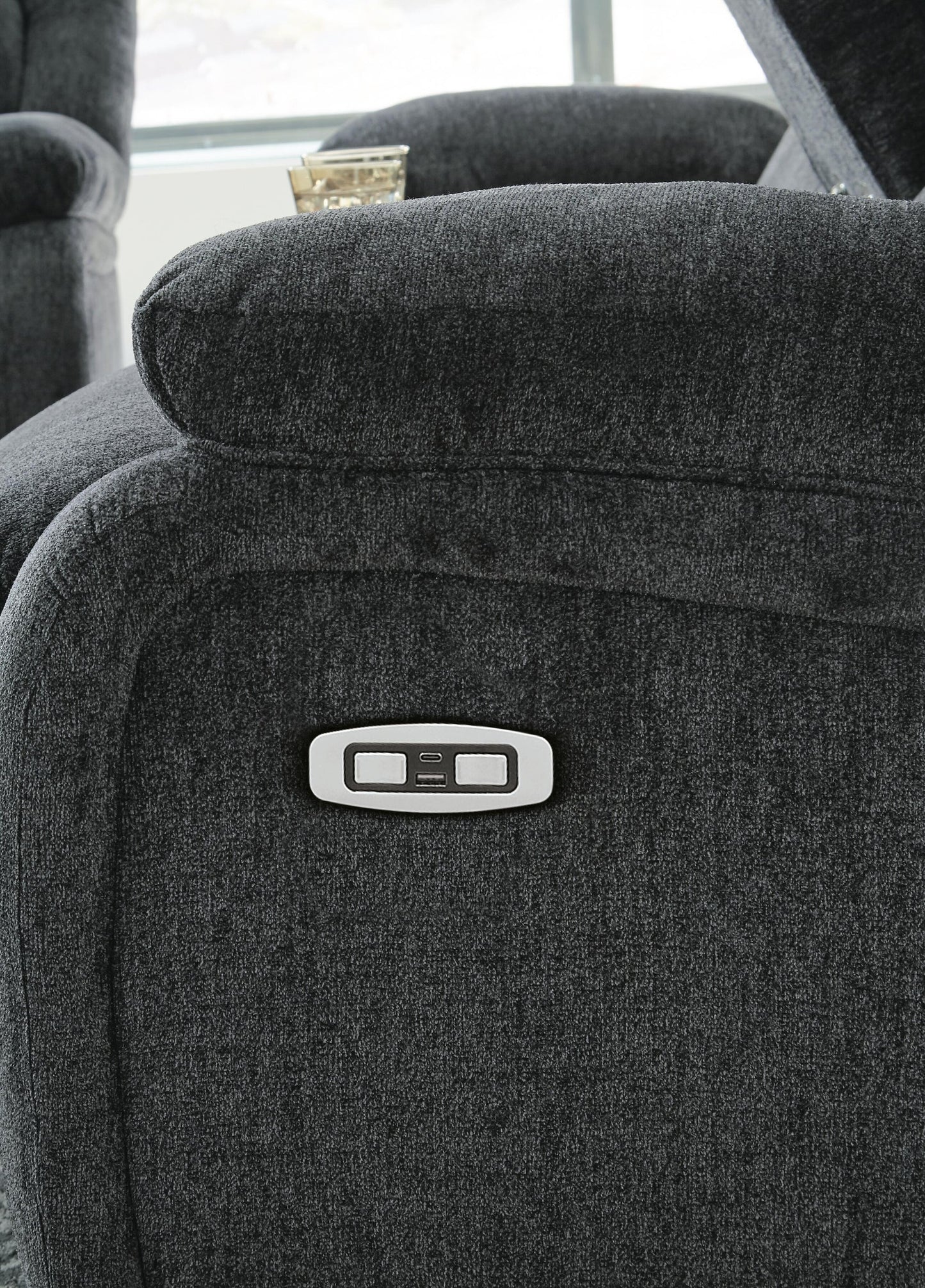 Draycoll Rocker Recliner - Discount Furniture Connection