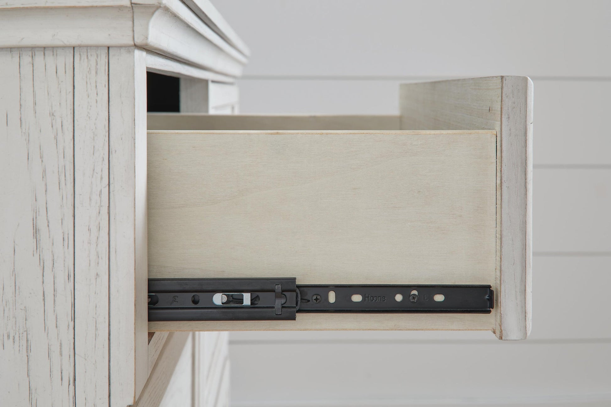 Robbinsdale Dresser - Discount Furniture Connection