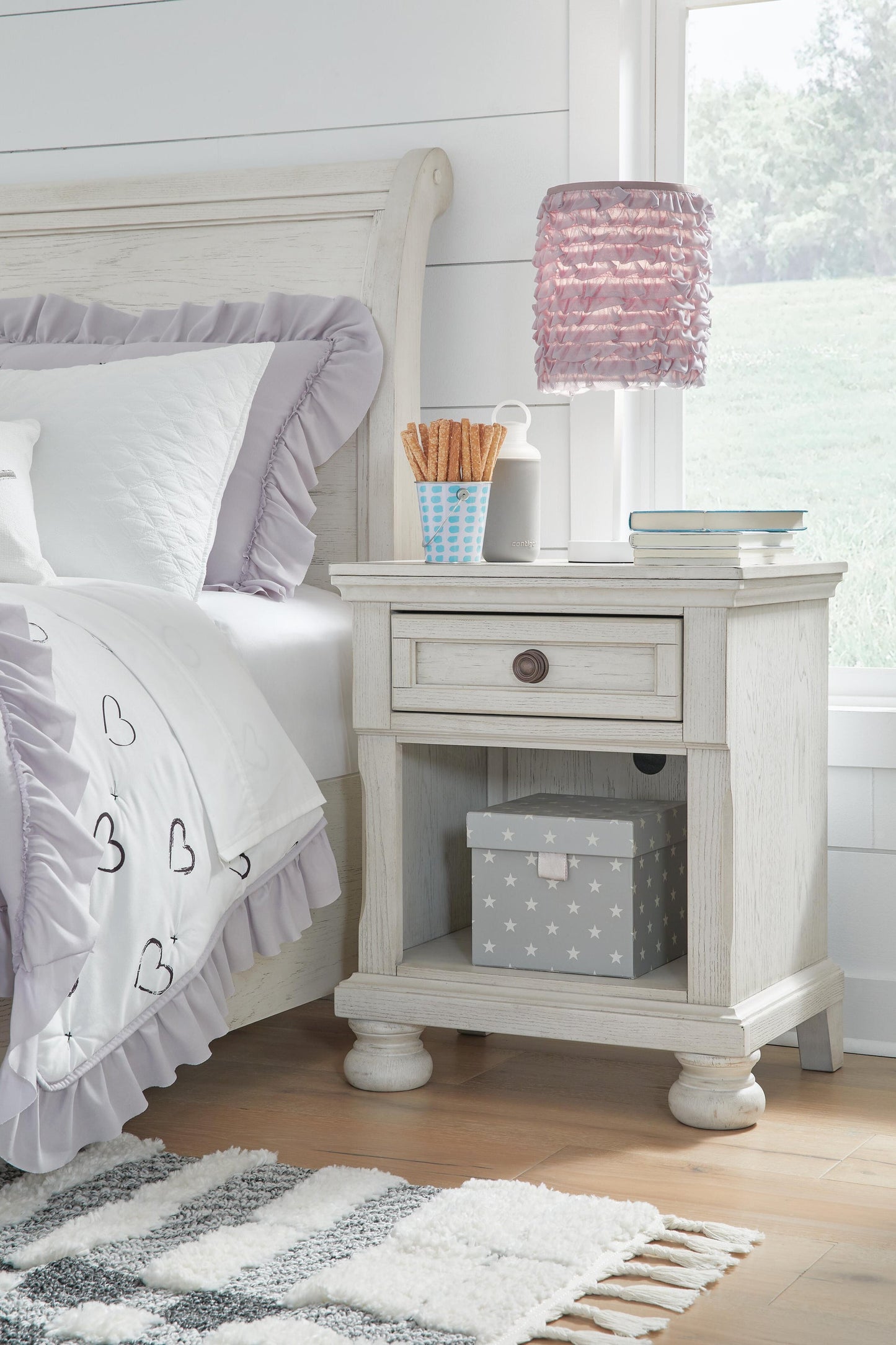 Robbinsdale One Drawer Night Stand - Discount Furniture Connection