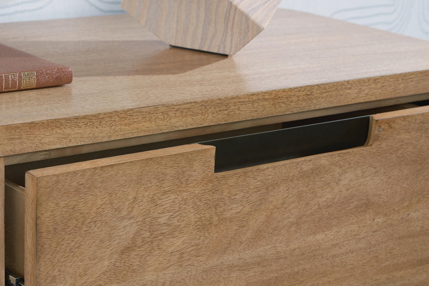 Pamaria Five Drawer Chest