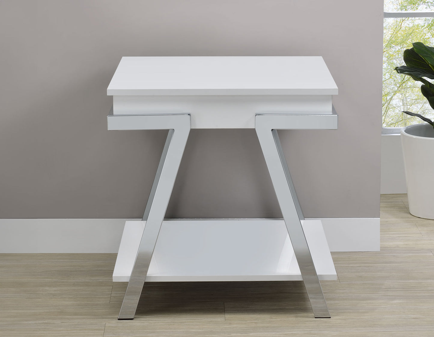 Zena, End Table