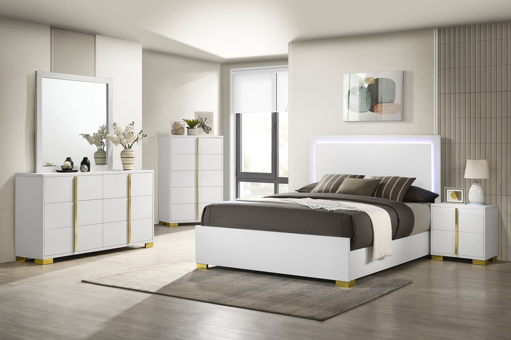 Marceline 5-drawer Bedroom Chest White - Discount Furniture Connection